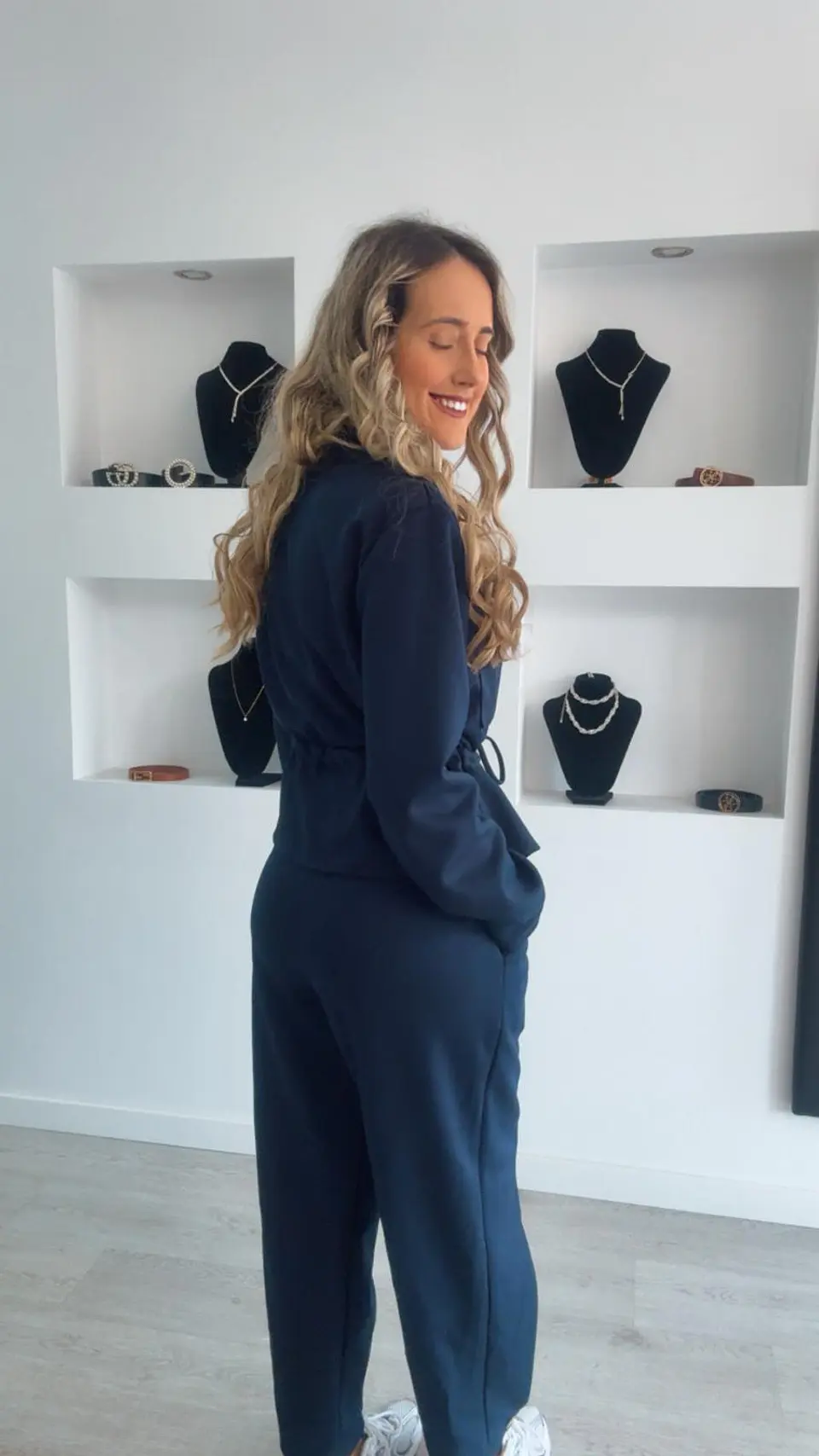 Conjunto de casaco e calça com detalhe de botão - TU  13