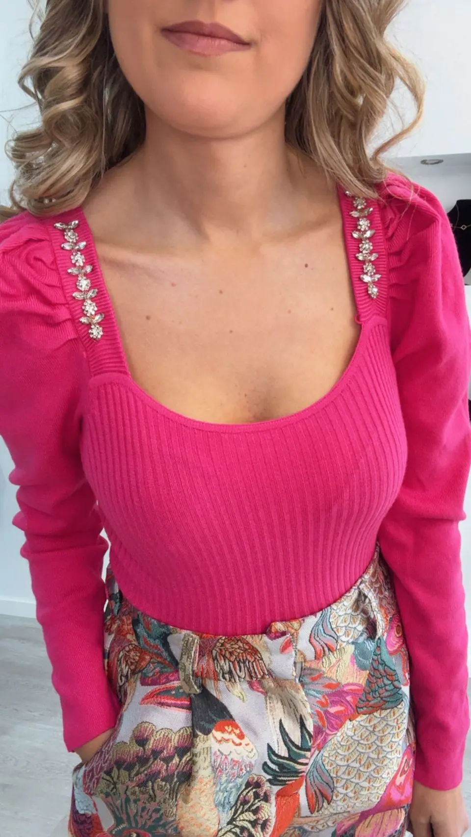 Camisola de malha com detalhe de brilhantes - TU 7