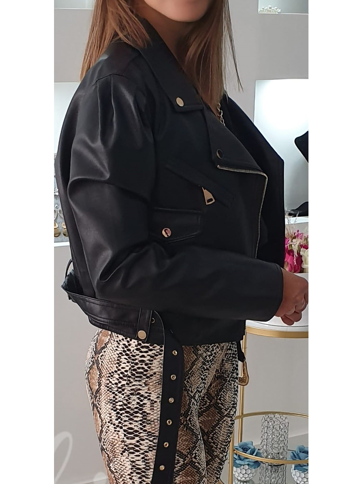 Casaca Ecopele com Cinto de Fivela Dourada - Mochy (Tamanho M) 2