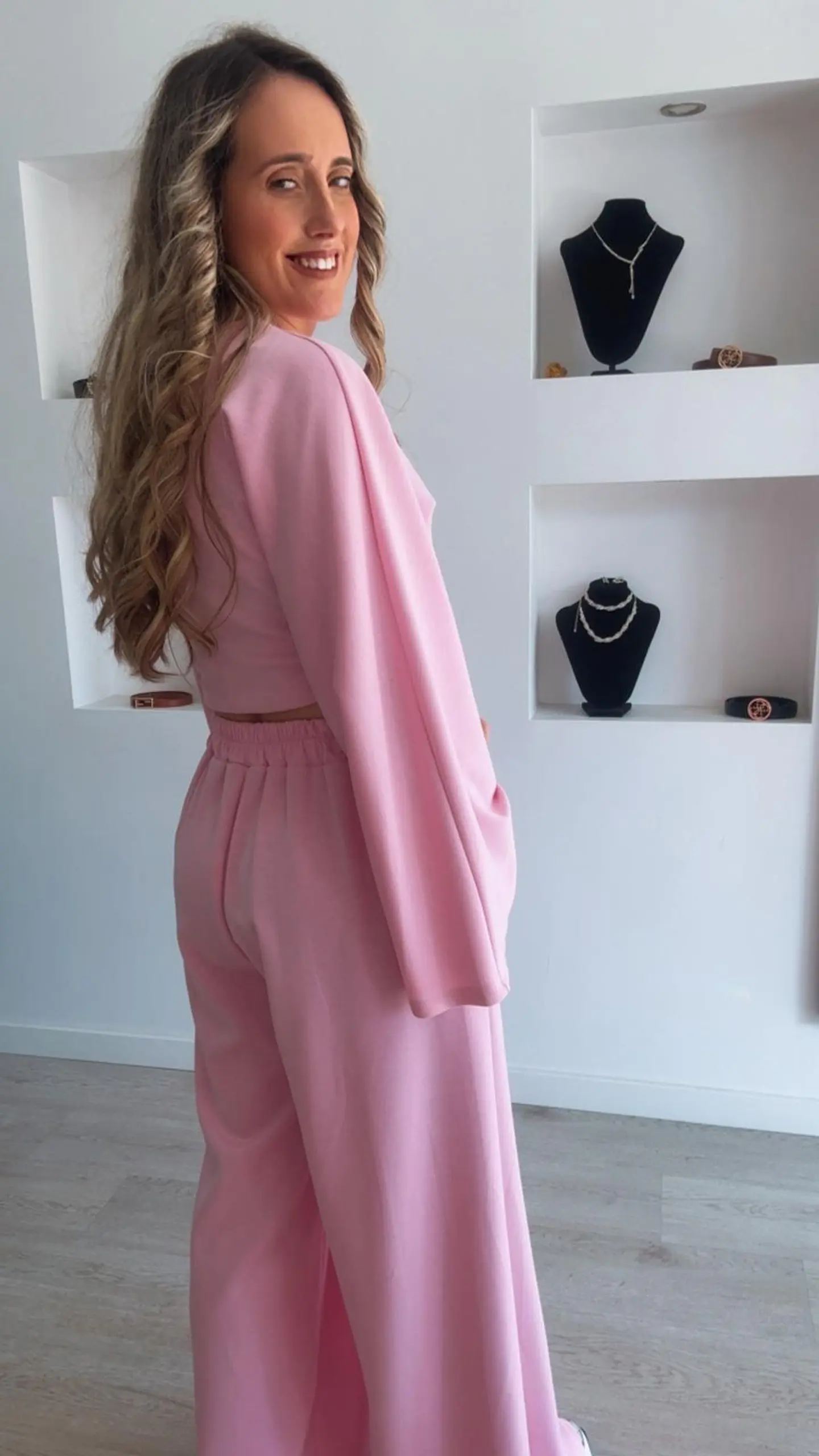 Conjunto com calça larga e camisola de manga larga - TU 7