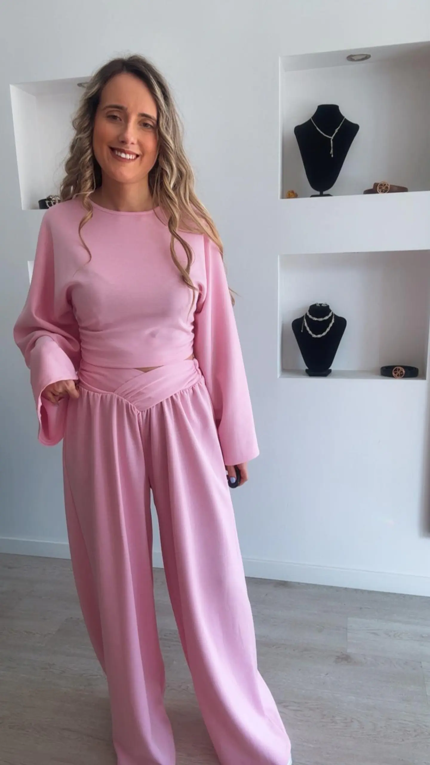 Conjunto com calça larga e camisola de manga larga - TU 5