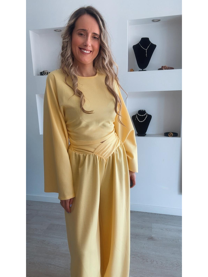 Conjunto com calça larga e camisola de manga larga - TU 11