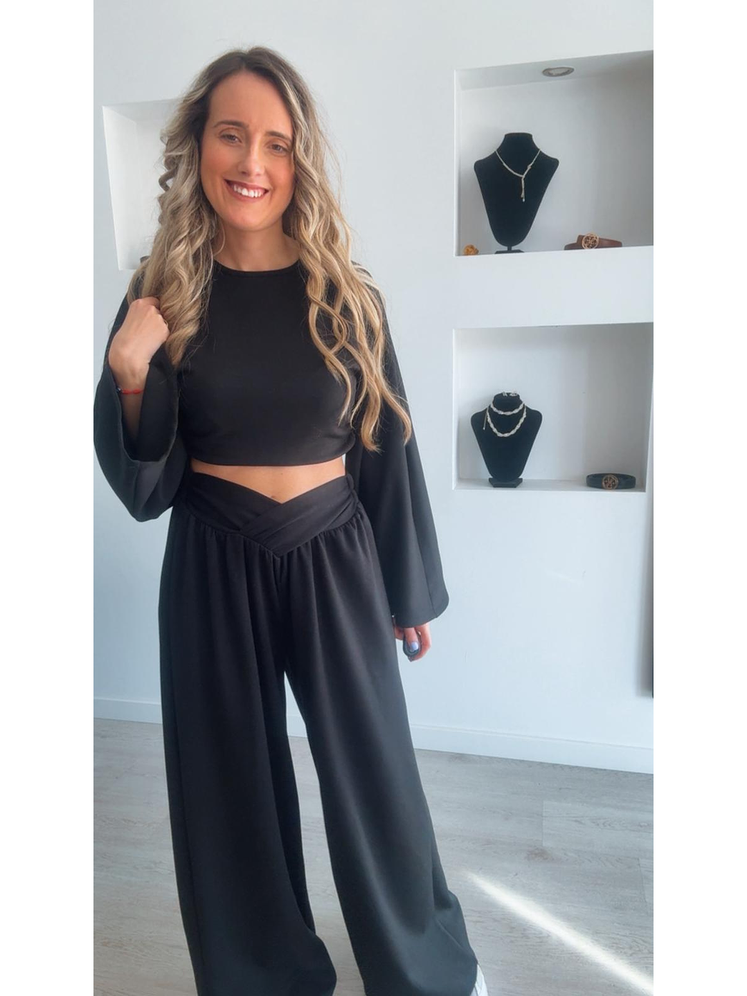 Conjunto com calça larga e camisola de manga larga - TU 12