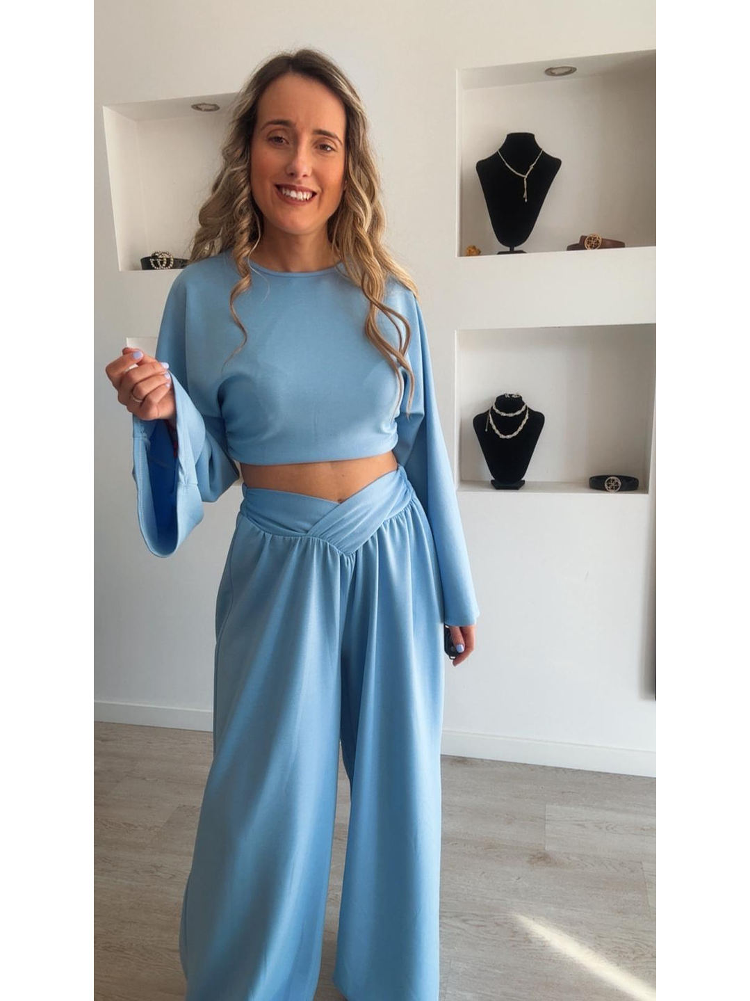 Conjunto com calça larga e camisola de manga larga - TU 3