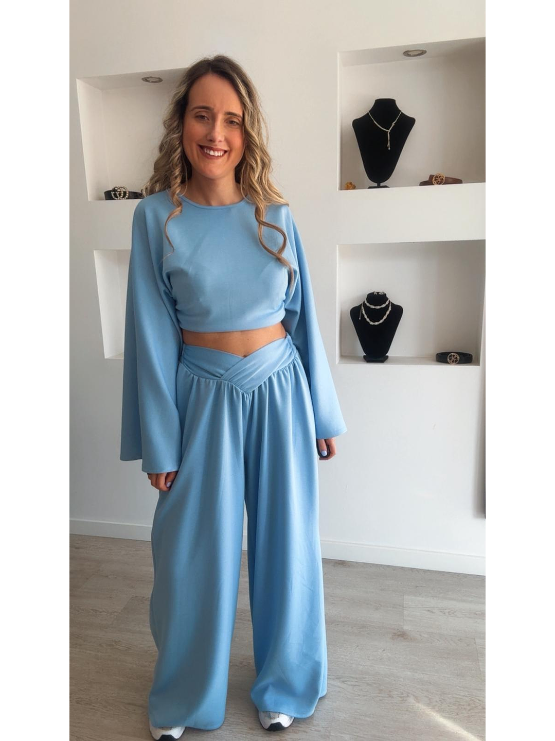 Conjunto com calça larga e camisola de manga larga - TU 1