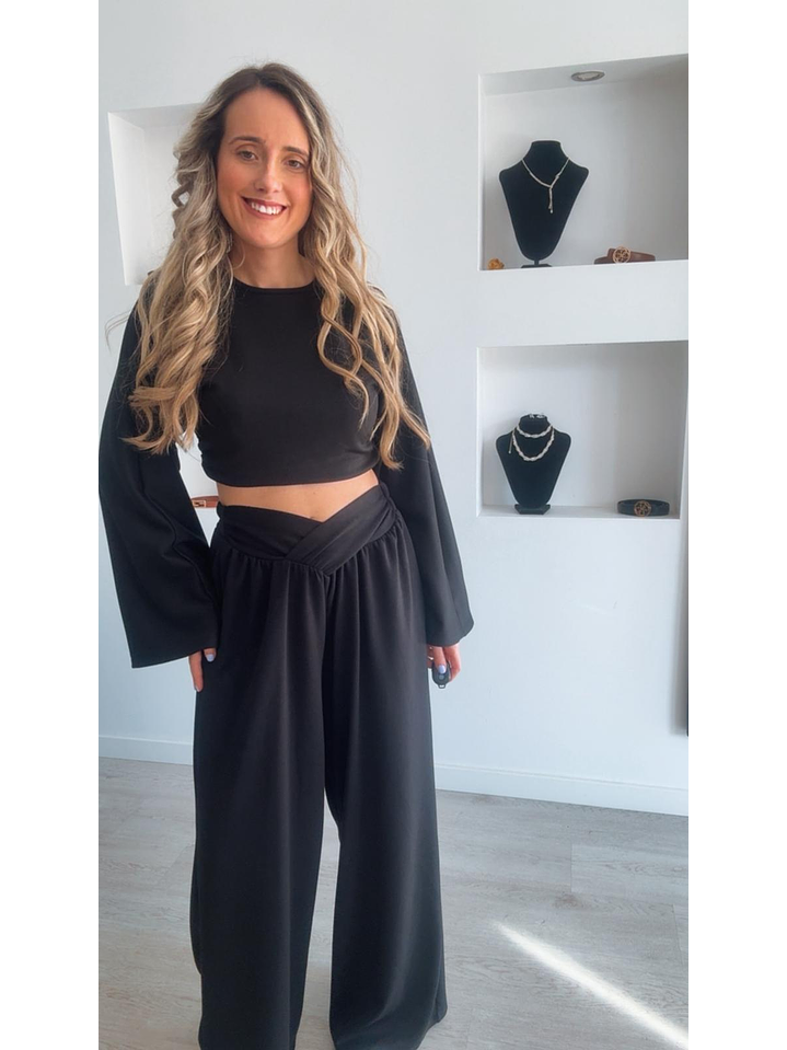 Conjunto com calça larga e camisola de manga larga - TU 14