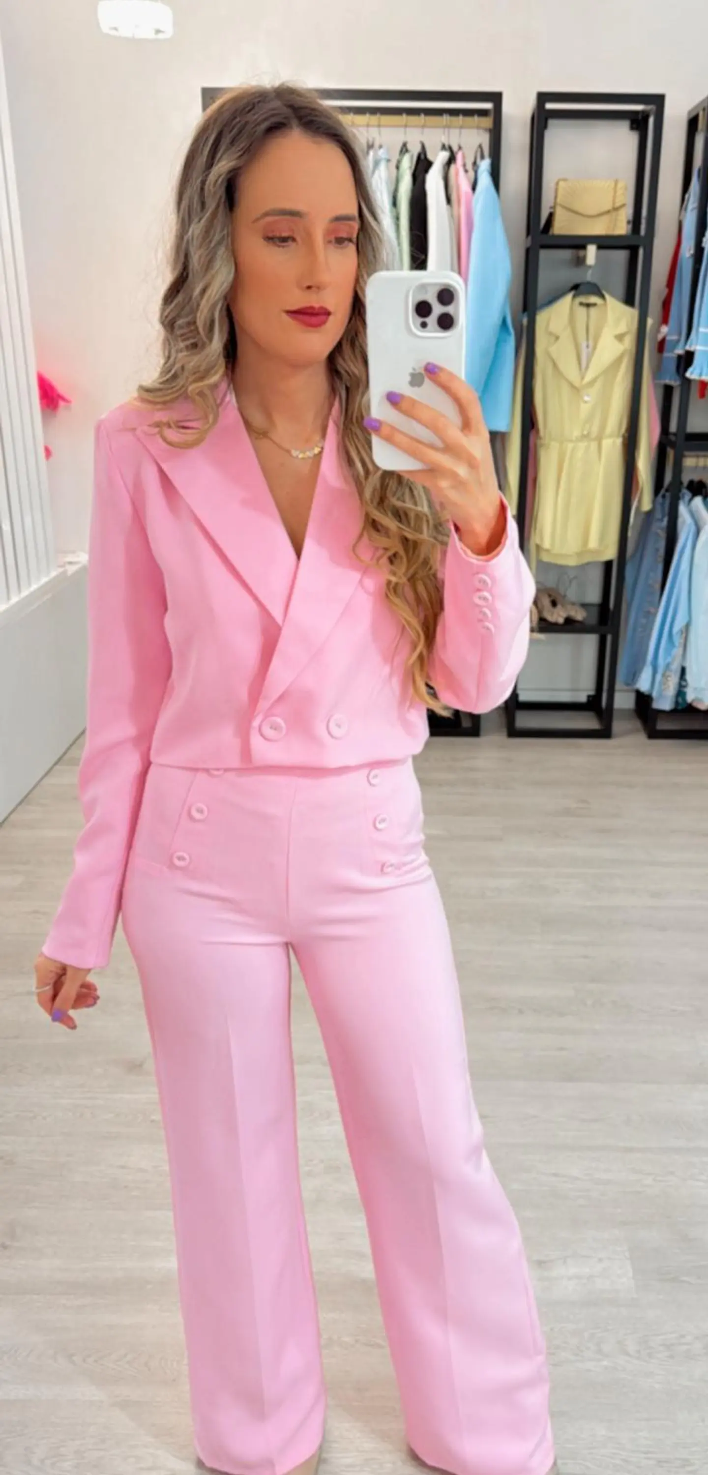 Fato com blazer curto 2