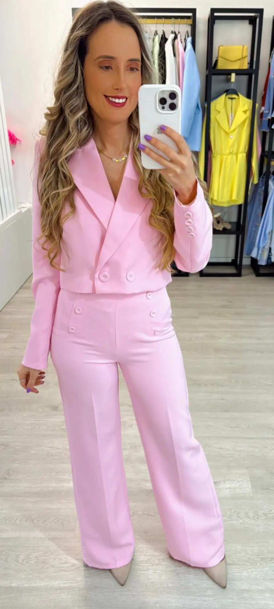 Fato com blazer curto 3