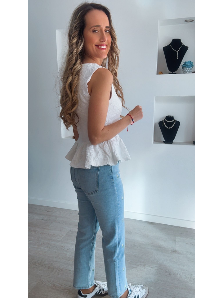 Blusa com folho e flores estampadas 7