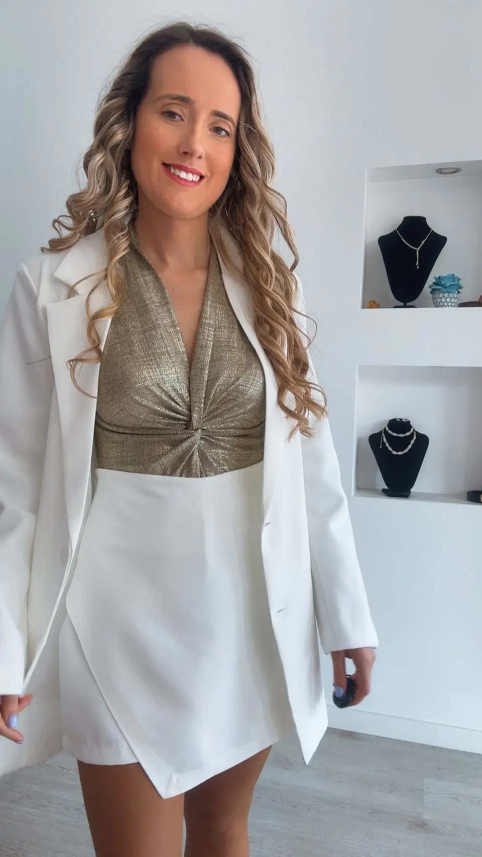 Conjunto saia‑calção e blazer - TU 4
