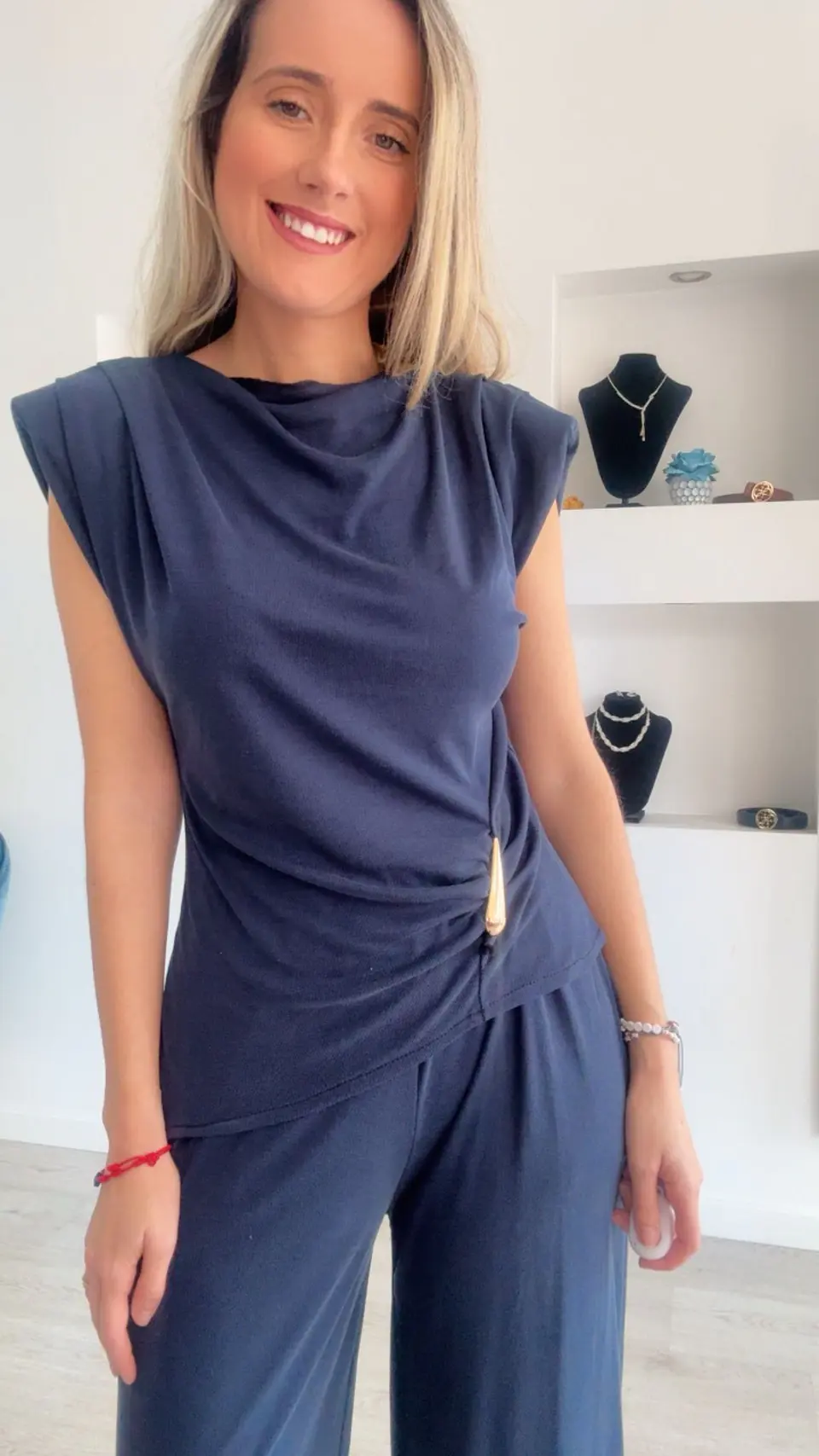 Conjunto calça e túnica com ombreiras 11