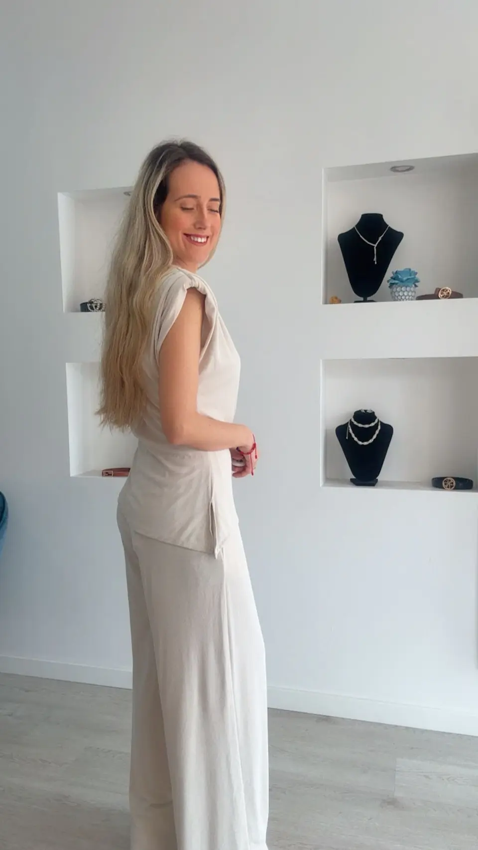 Conjunto calça e túnica com ombreiras 2