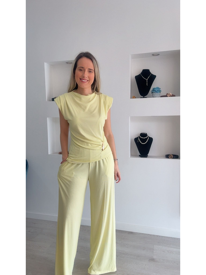 Conjunto calça e túnica com ombreiras 16