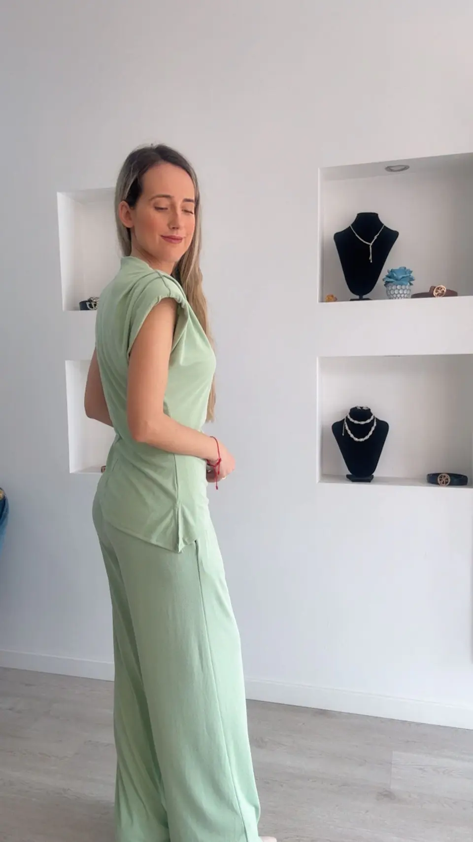 Conjunto calça e túnica com ombreiras 6