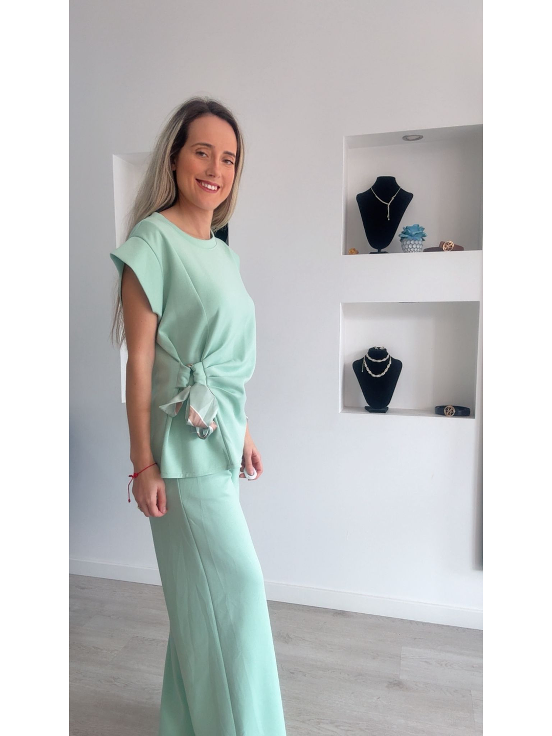 Conjunto túnica e calça com detalhe de laço em cetim - TU 5