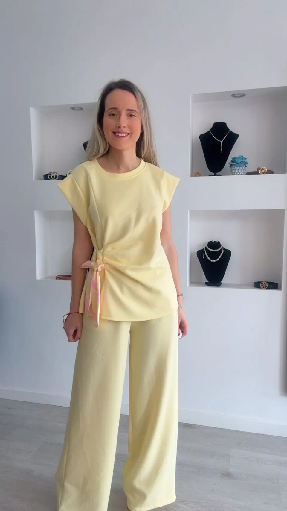 Conjunto túnica e calça com detalhe de laço em cetim - TU 10