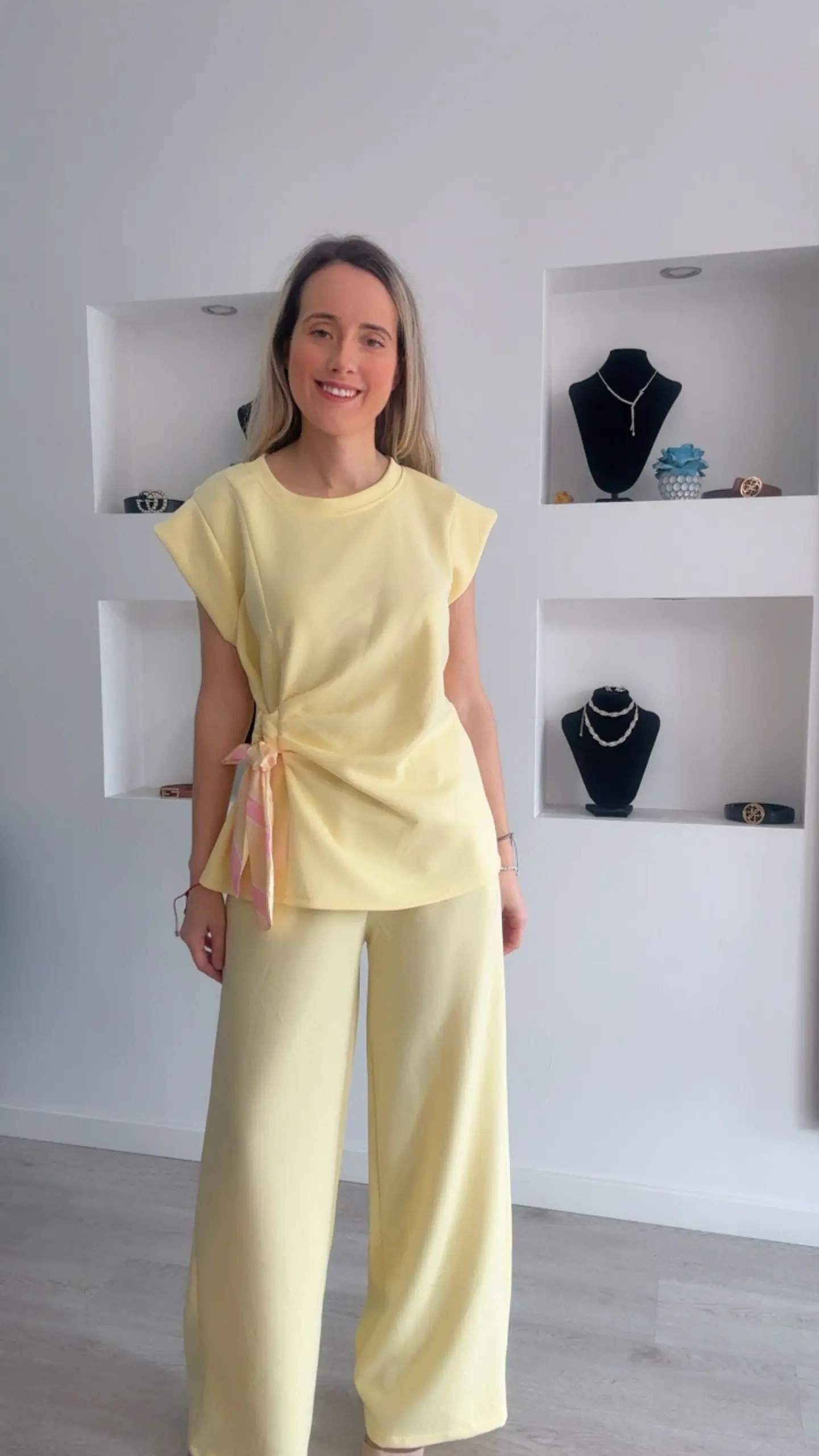 Conjunto túnica e calça com detalhe de laço em cetim - TU 8