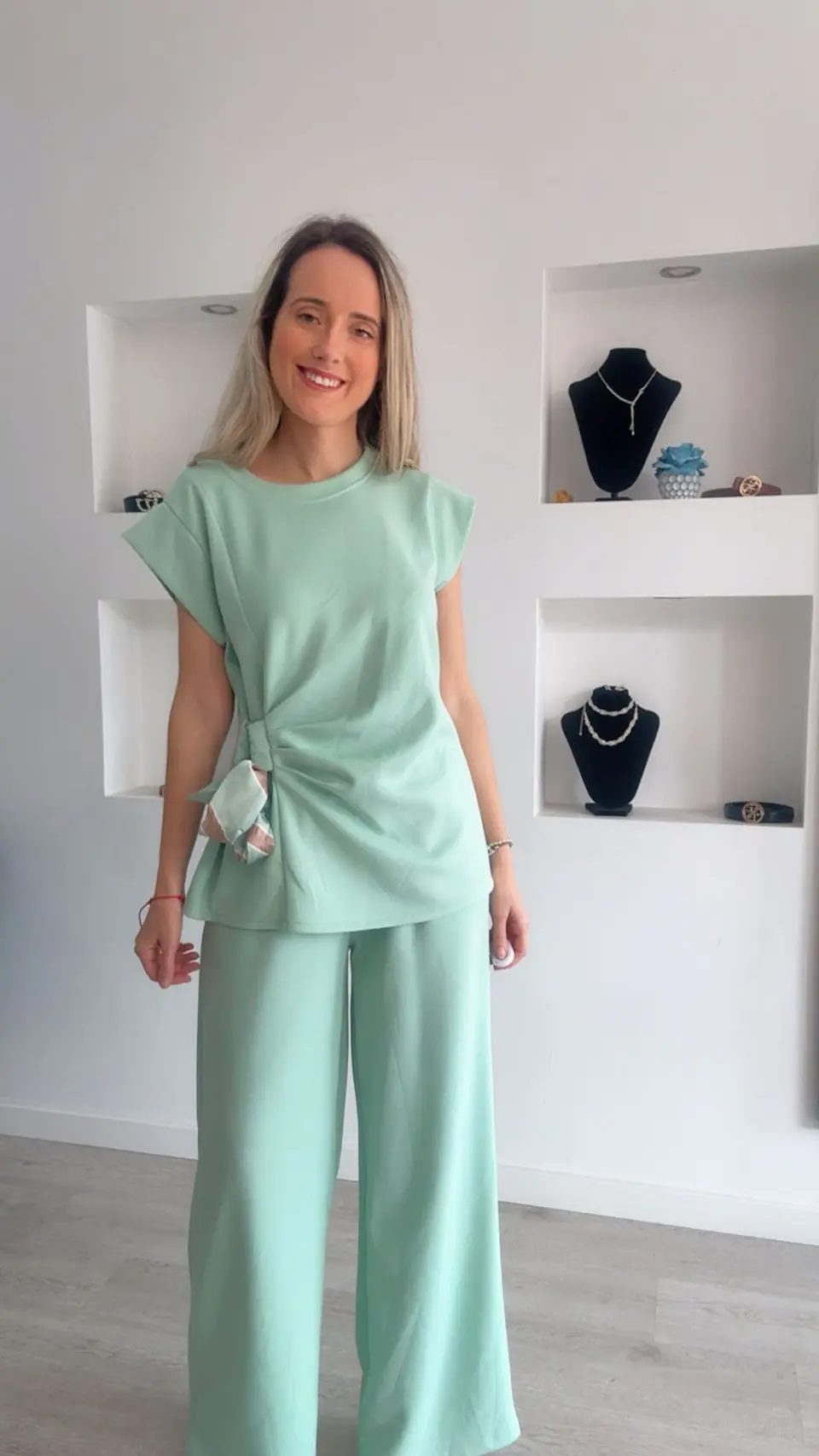 Conjunto túnica e calça com detalhe de laço em cetim - TU 6
