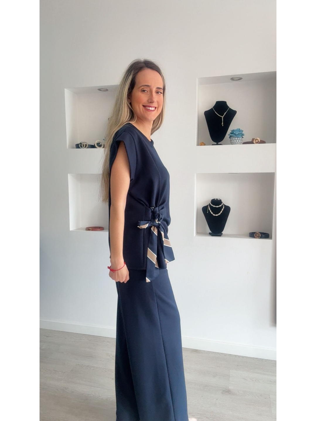 Conjunto túnica e calça com detalhe de laço em cetim - TU 13