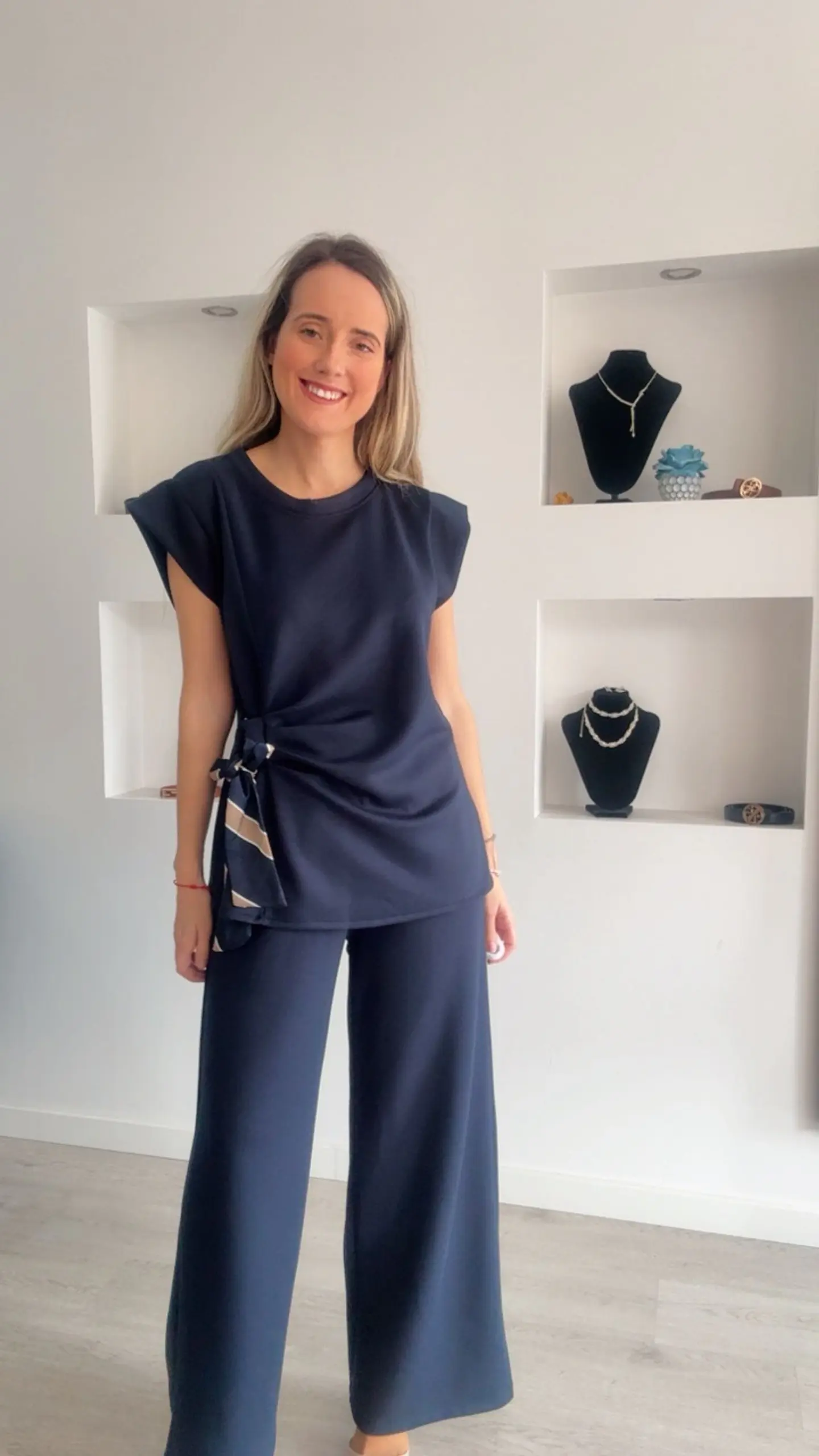 Conjunto túnica e calça com detalhe de laço em cetim - TU 12