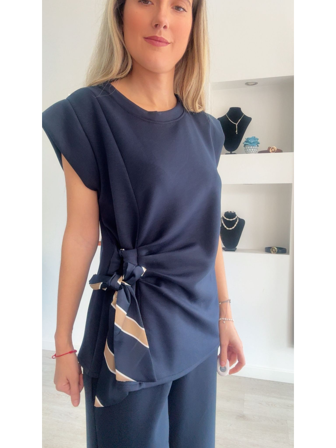 Conjunto túnica e calça com detalhe de laço em cetim - TU 14