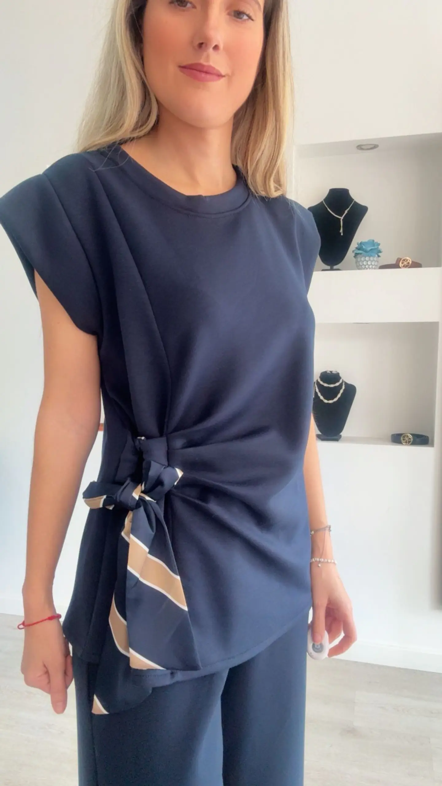 Conjunto túnica e calça com detalhe de laço em cetim - TU 14