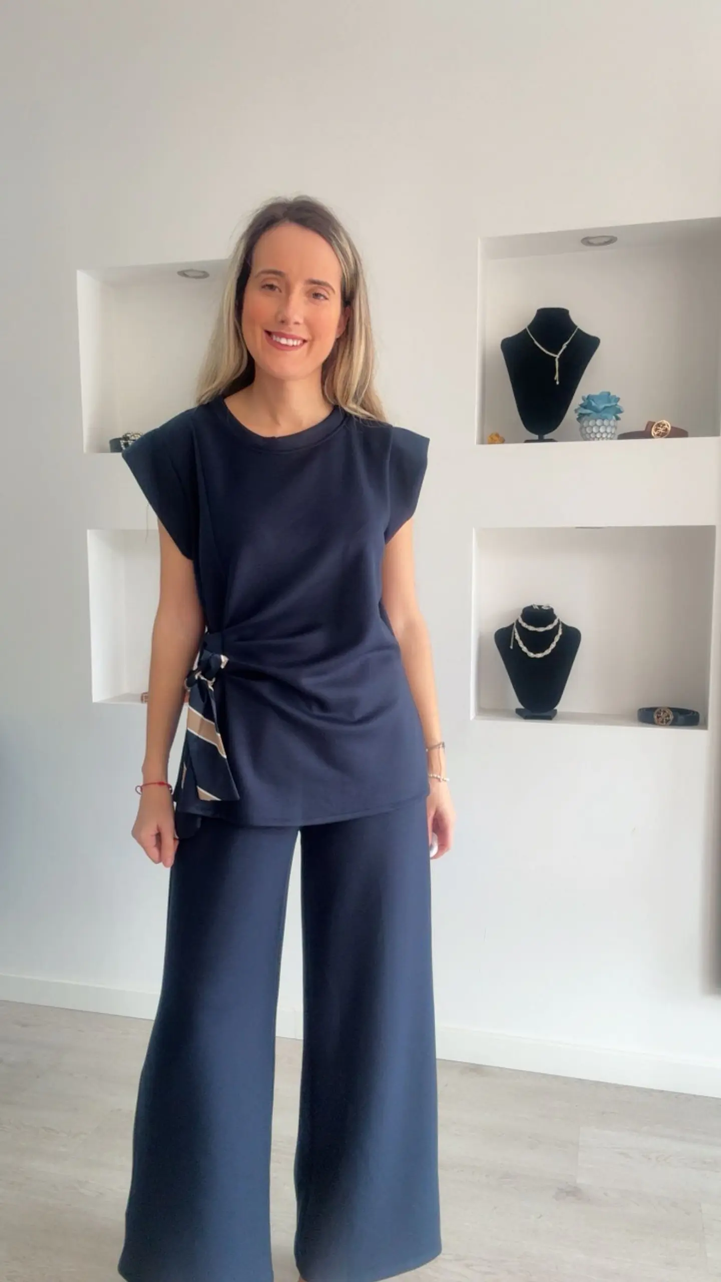 Conjunto túnica e calça com detalhe de laço em cetim - TU 11