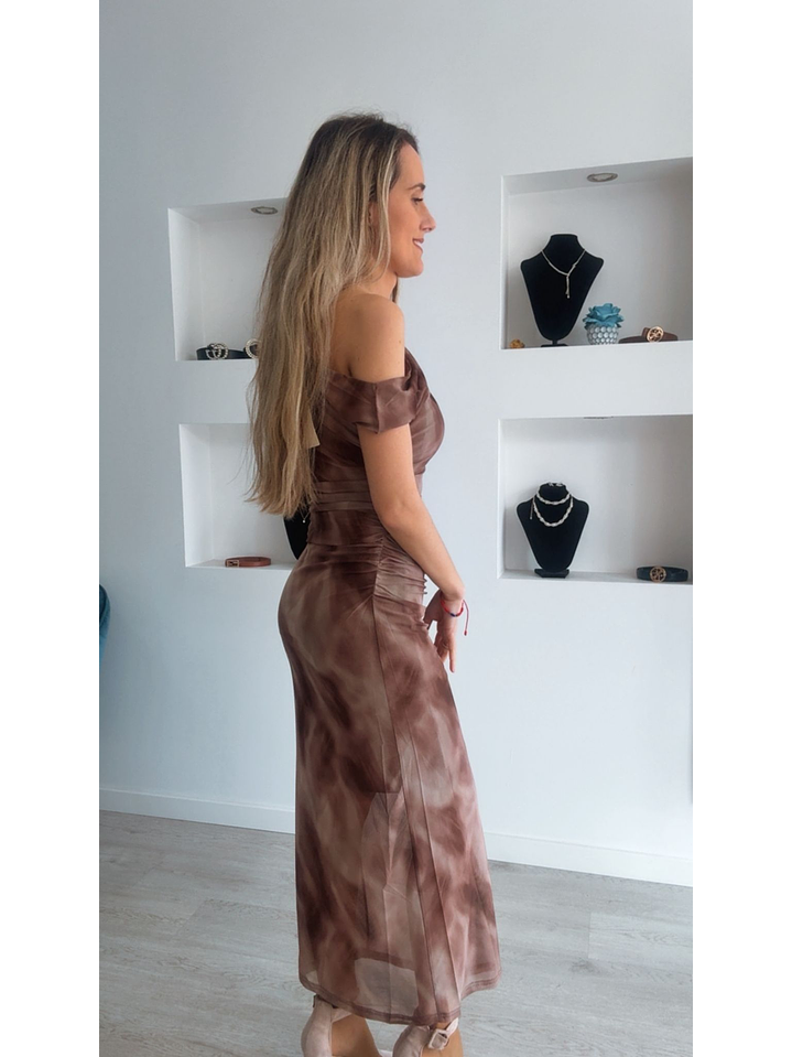 Vestido midi com ombro descaído 9