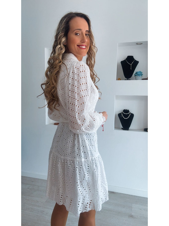 Vestido bordado inglês com cinto 2