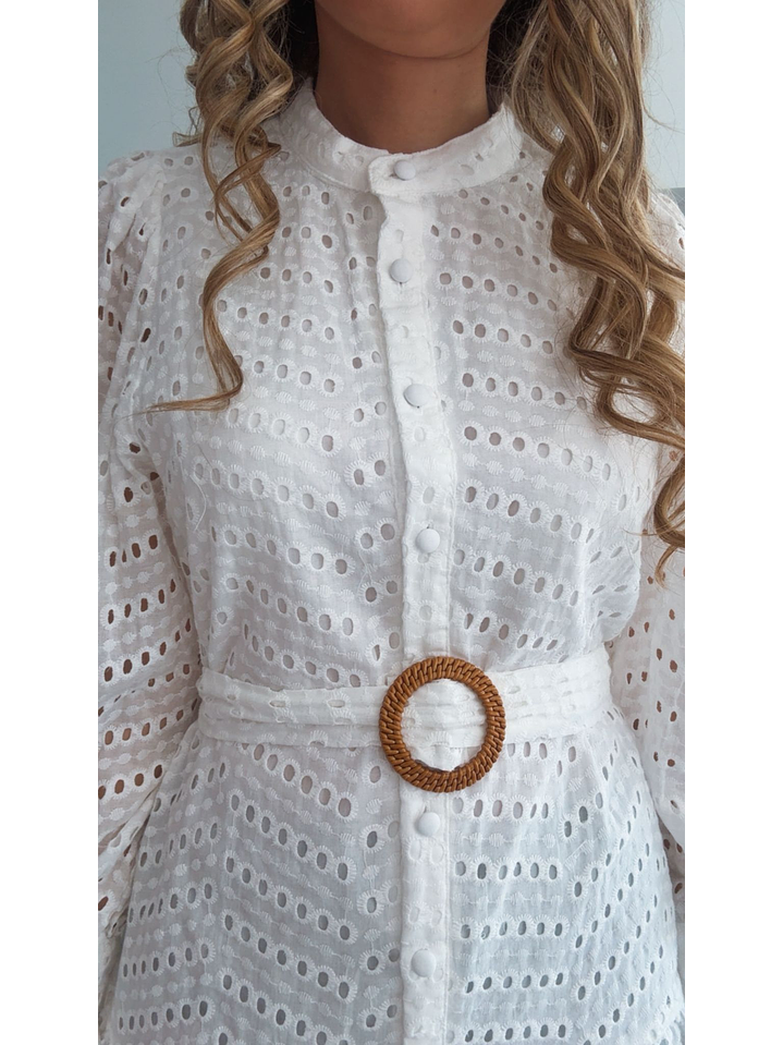 Vestido bordado inglês com cinto 6