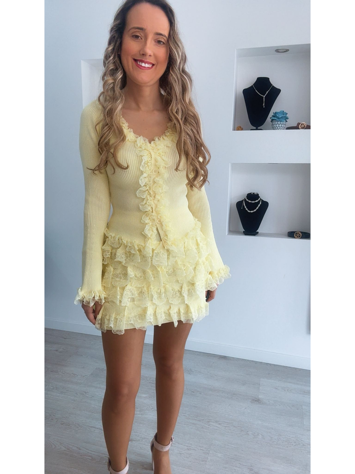 Conjunto saia e blusa com folhos   9