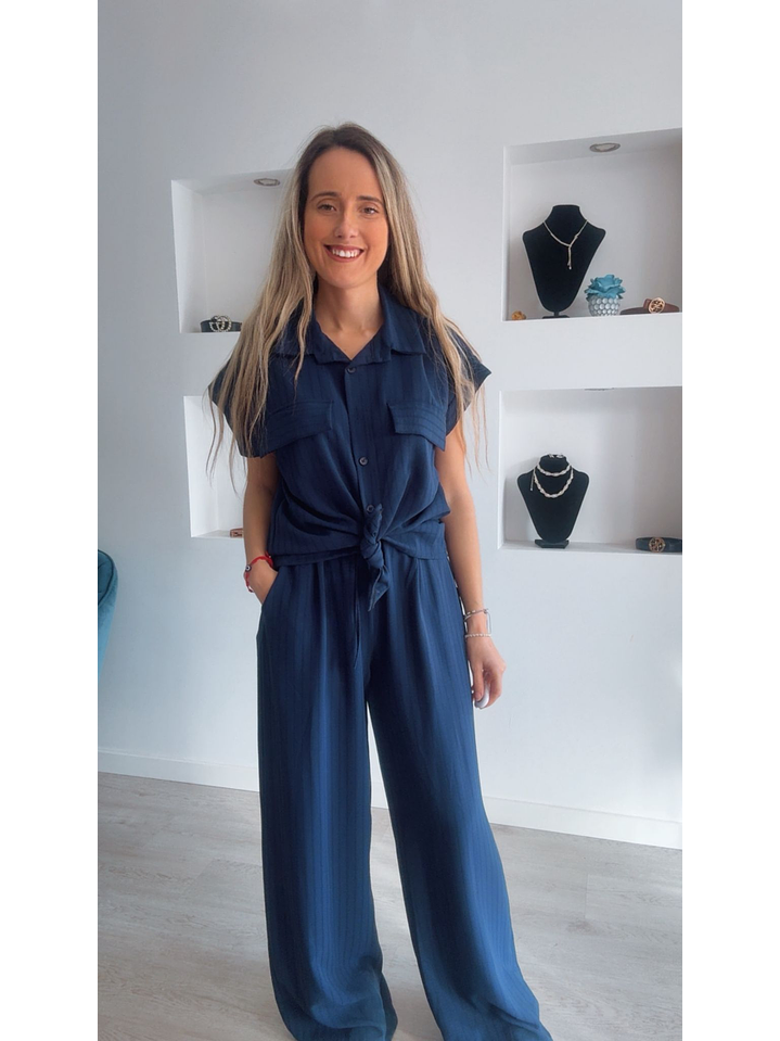 Conjunto calça e camisa com detalhe de nó - TU 1