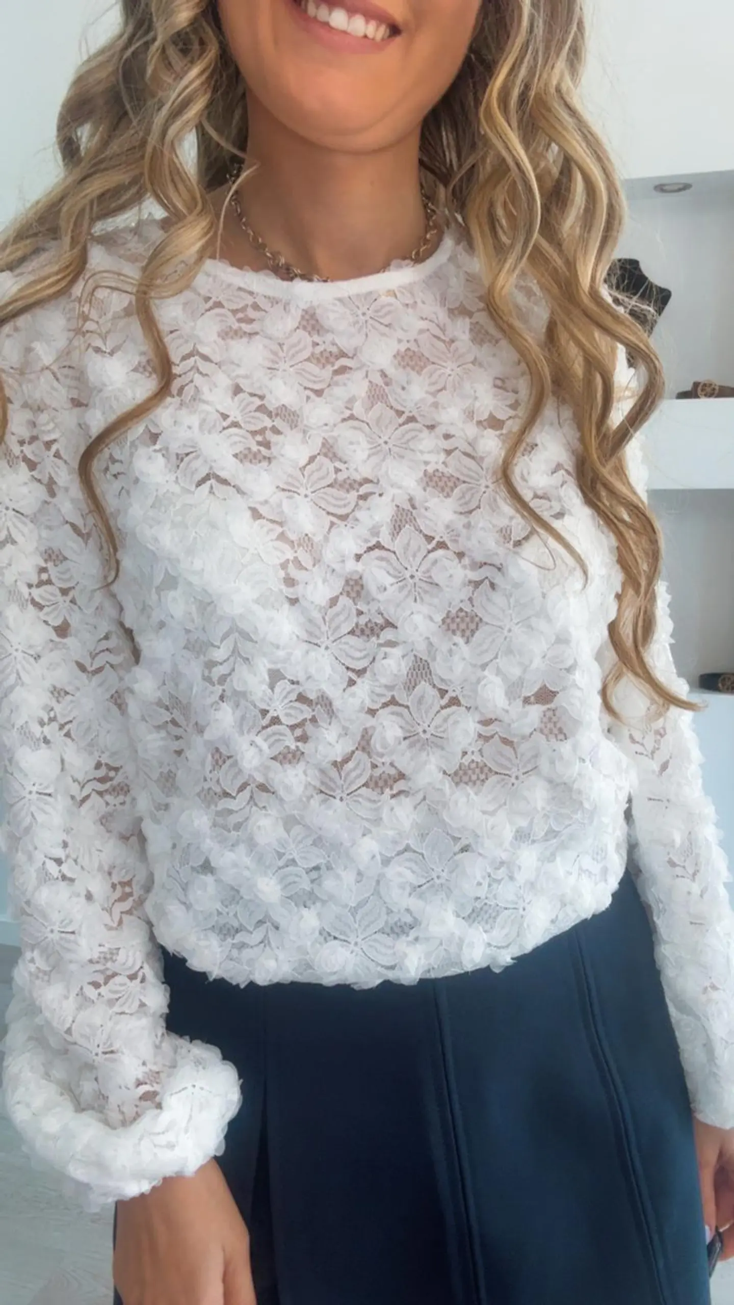 Blusa com detalhes 3D - TU 2