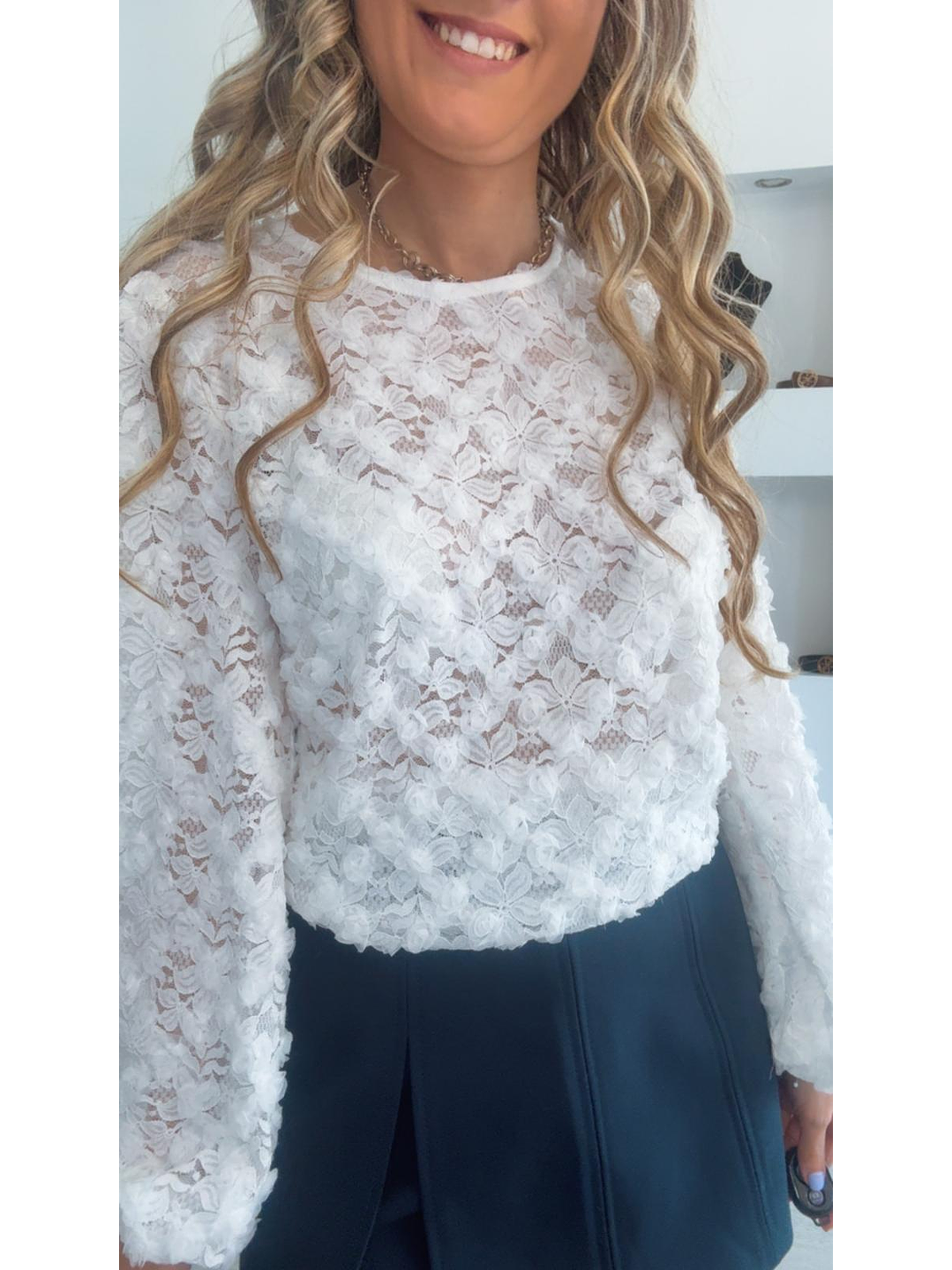Blusa com detalhes 3D - TU 3