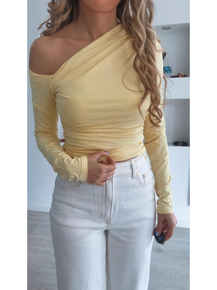 Camisola assimétrica sem ombro 6