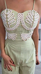 Conjunto top e calça em linho com bordados - Thumbnail 3