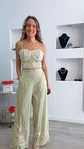 Conjunto top e calça em linho com bordados - Thumbnail 5