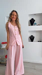 Conjunto colete e calça com detalhe de botões em forma de concha - vignette 4