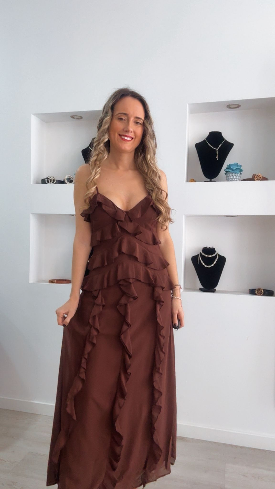 Vestido de folhos comprido 4