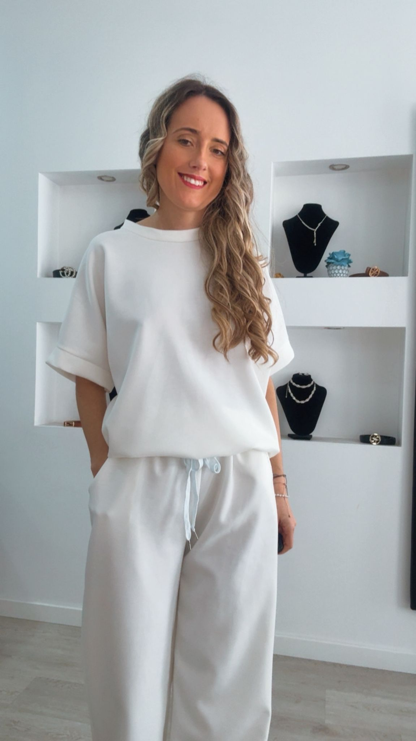 Fato de treino com laço nas costas - TU 1