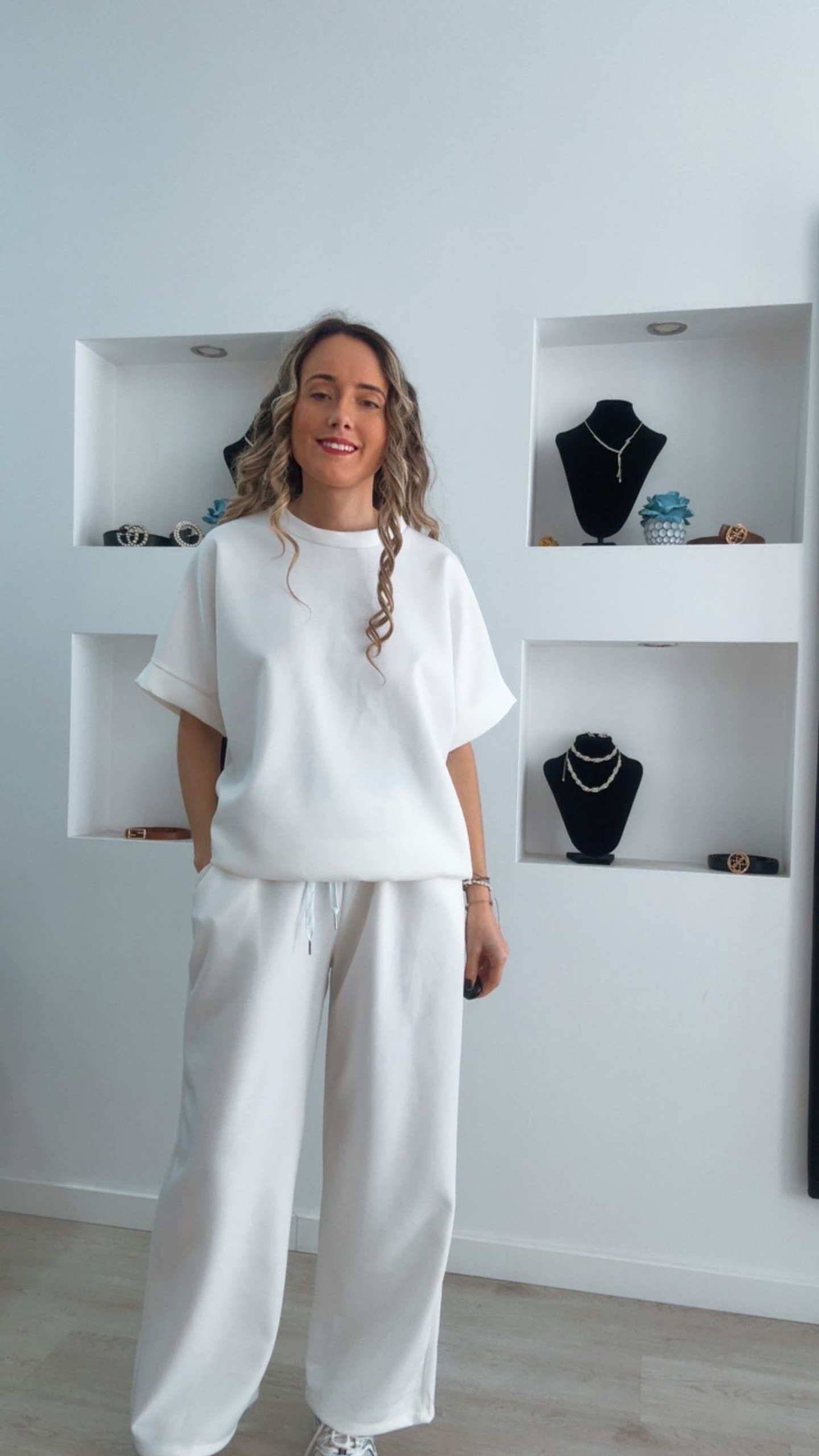 Fato de treino com laço nas costas - TU 4