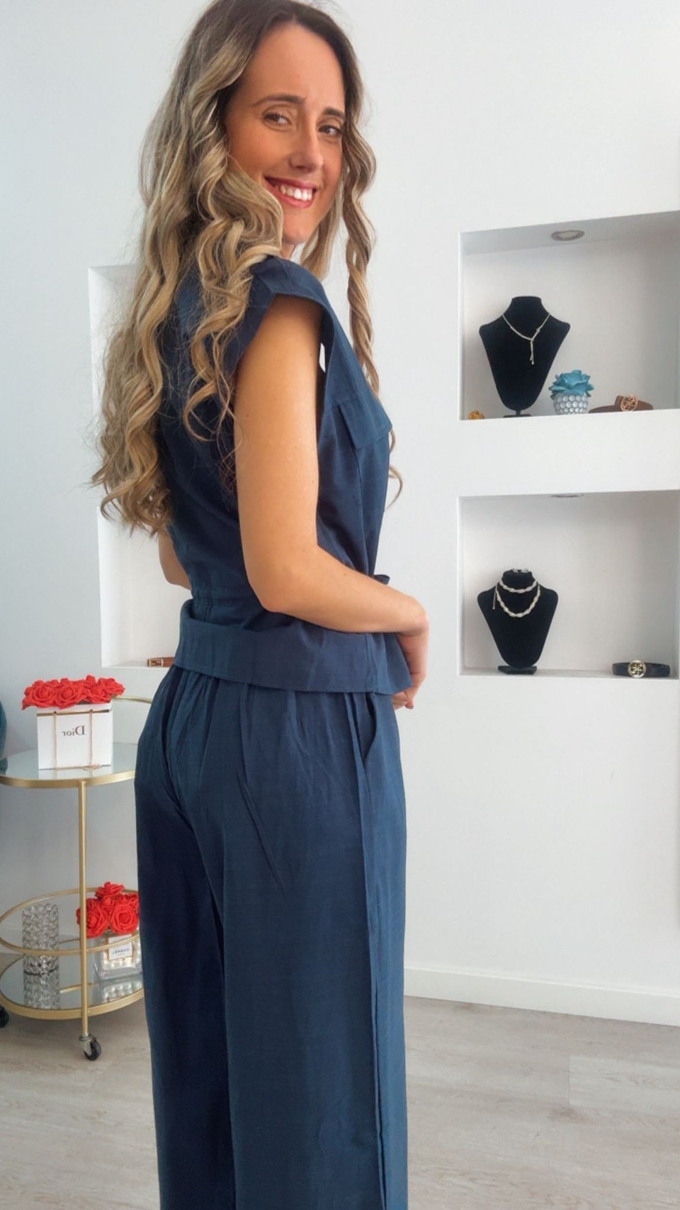 Conjunto de blusa e calça em linho, com cintura ajustável 6