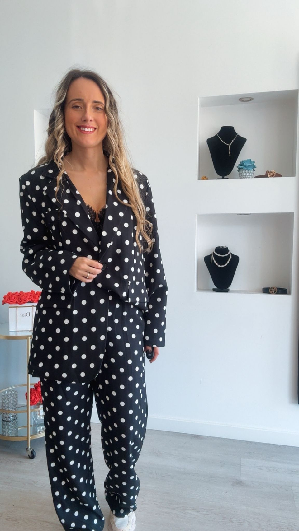 Fato de blazer e calça com bolinhas - TU 4