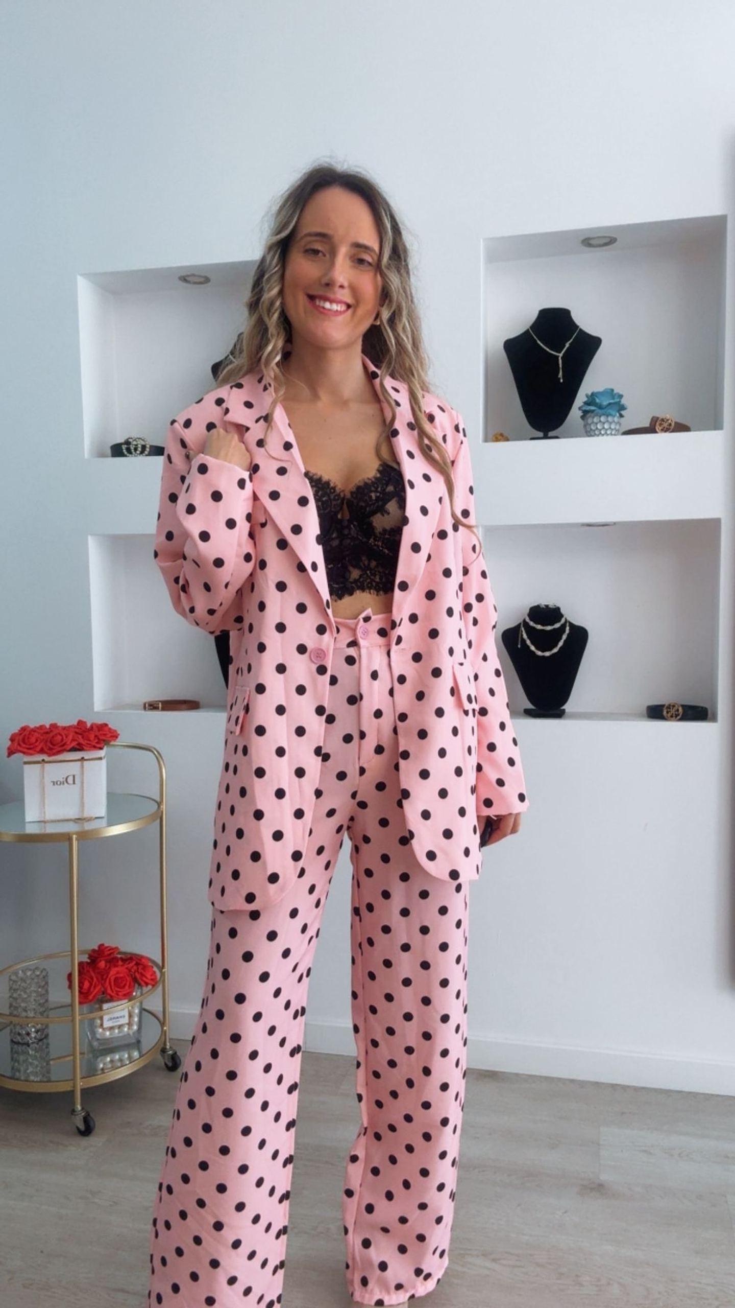 Fato de blazer e calça com bolinhas - TU 8