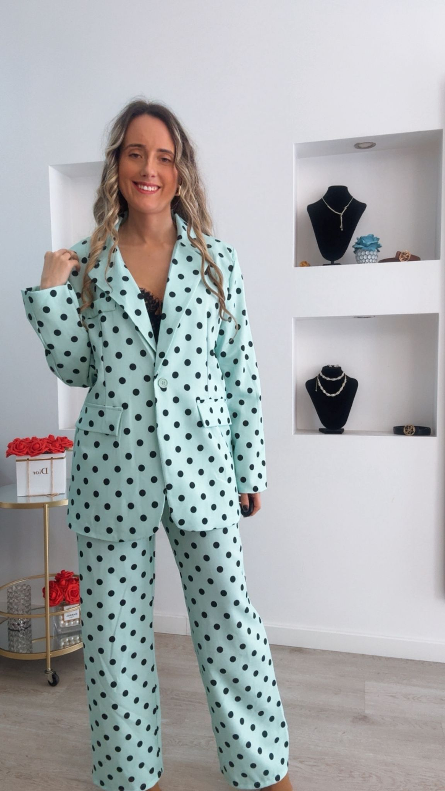 Fato de blazer e calça com bolinhas - TU 11