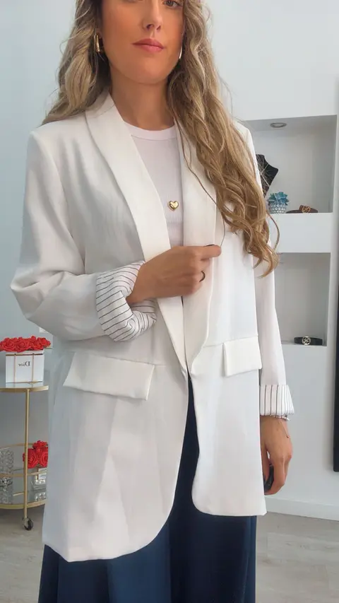 Blazer de manga comprida com forro às riscas - TU