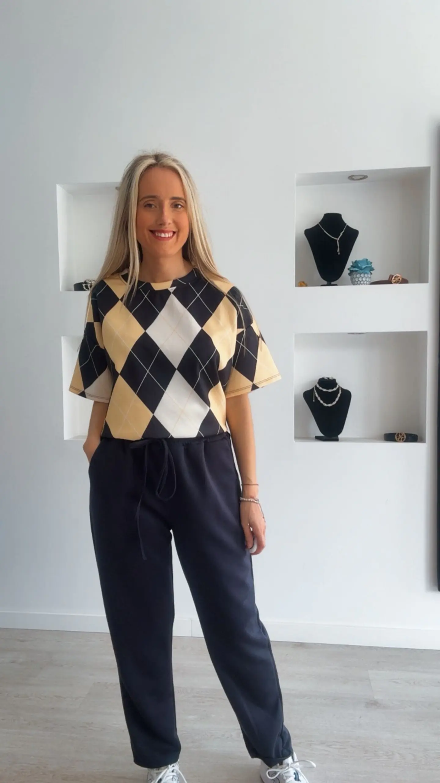 Fato de treino com losangos de manga curta - TU 8