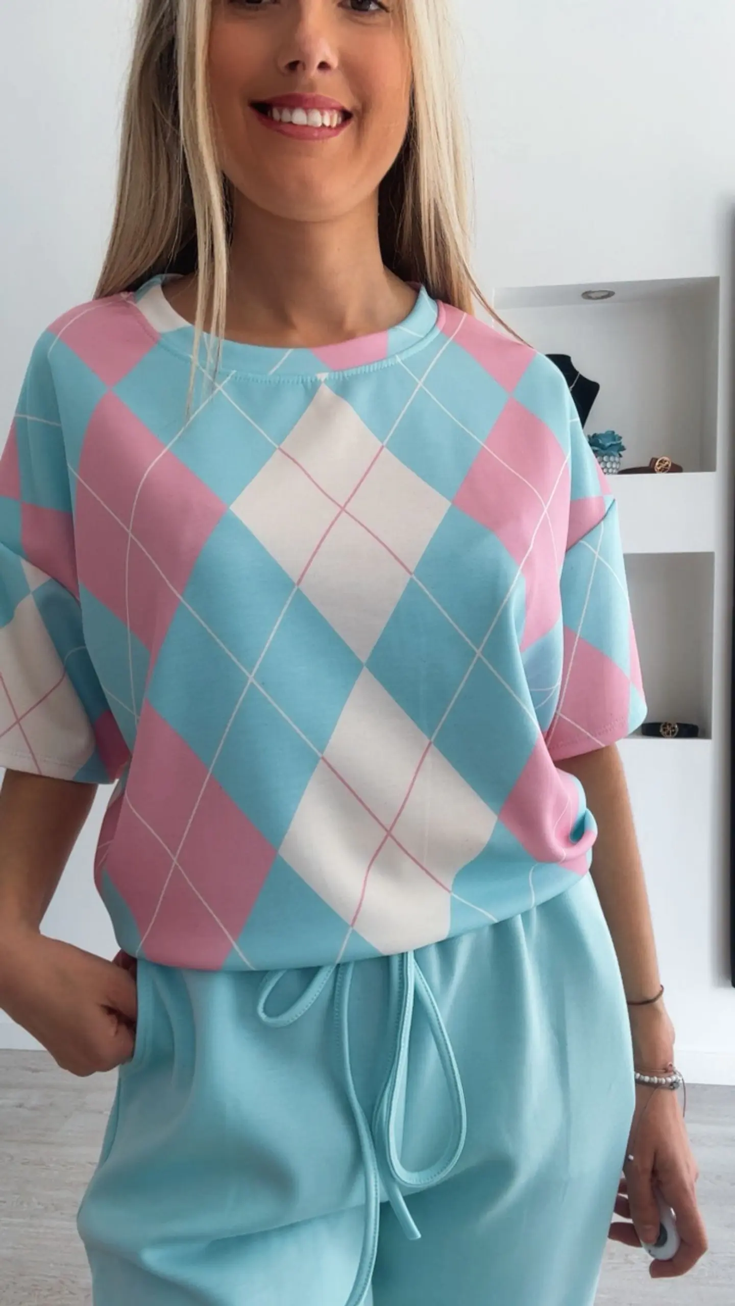 Fato de treino com losangos de manga curta - TU 17