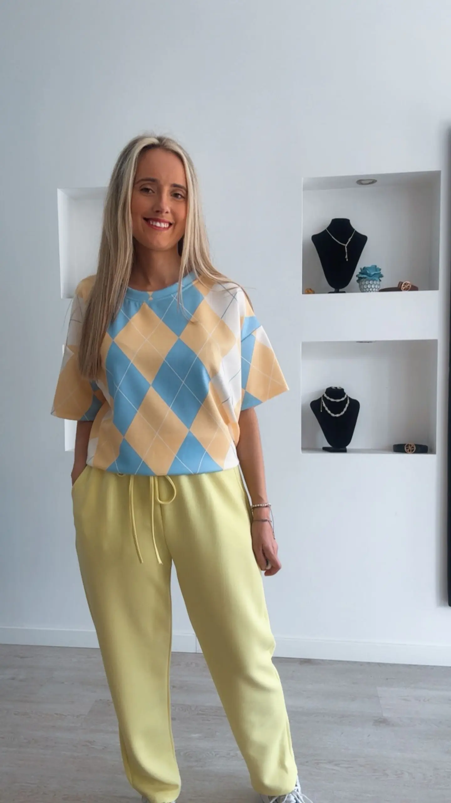 Fato de treino com losangos de manga curta - TU 11