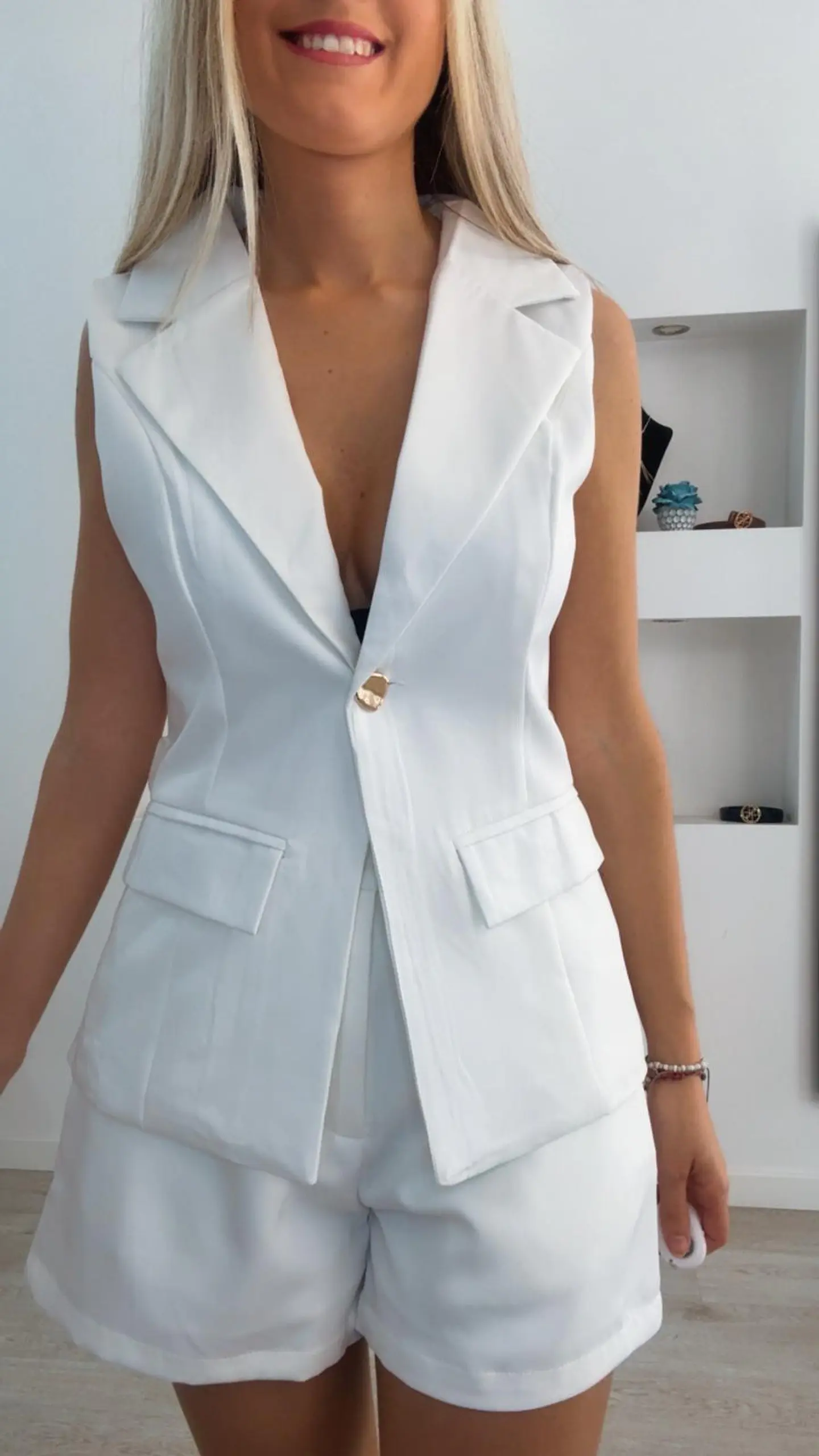 Conjunto de calção e colete com cinto 17